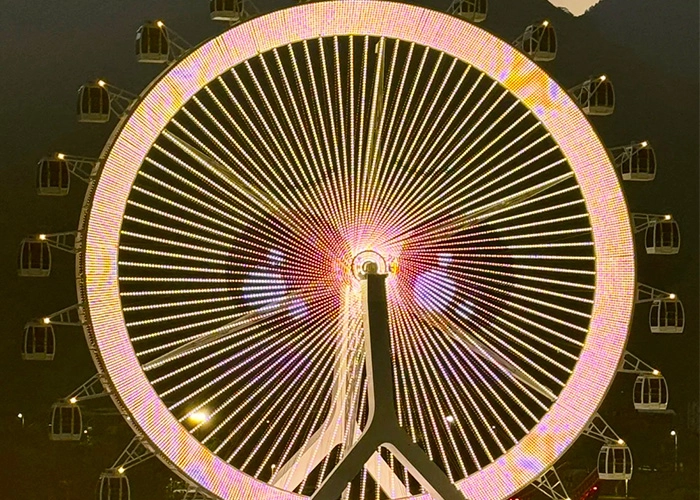 Dynamic Lighting of Big Ferris Wheel
