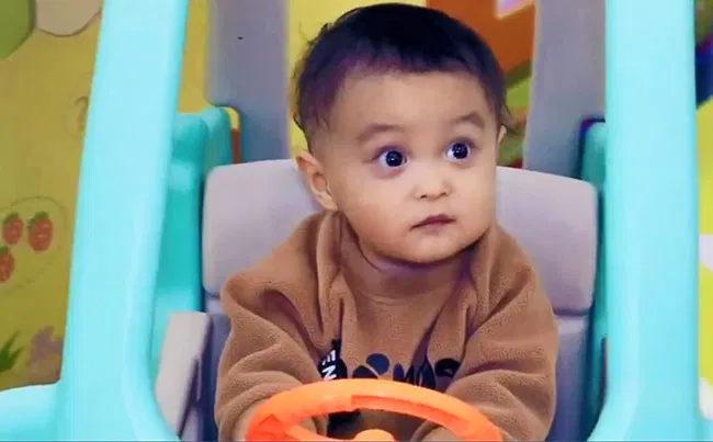 Diverse Attractions Setting