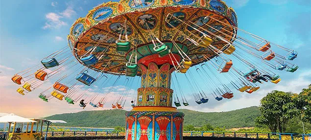 Swing Ride in Tourist Attractions