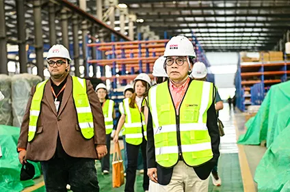International Customers Touring Beston Rides Production Line