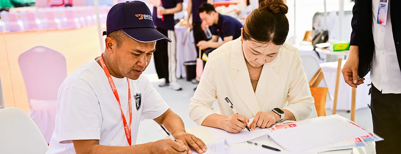 On-Site Contract Signing at Beston Rides Event