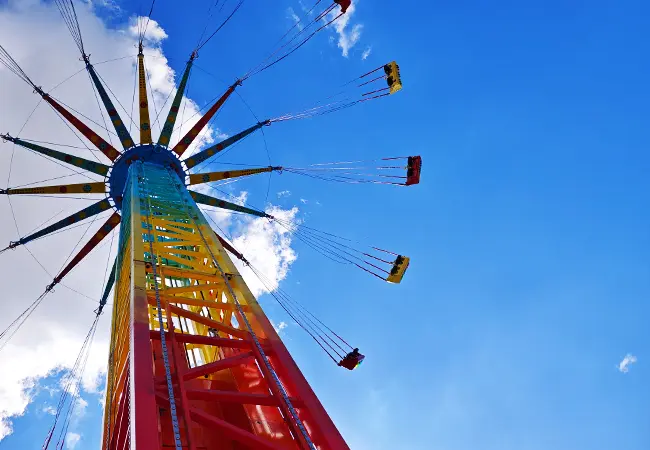 Beston 42m Swing Rower Ride Fully Installed at First President Park in Aktobe, Kazakhstan