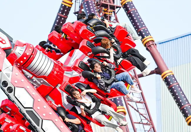 Riders Screaming and Laughing on Beston Pendulum Ride